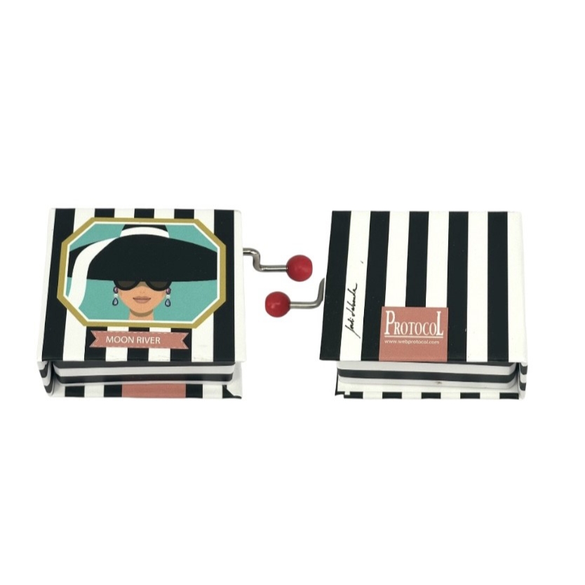 🖤 Μουσική Λατέρνα “Moon River” – Breakfast at Tiffany’s